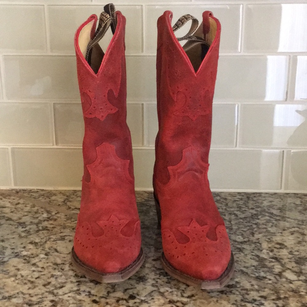 Red leather Justin Cowboy Boots - size 7